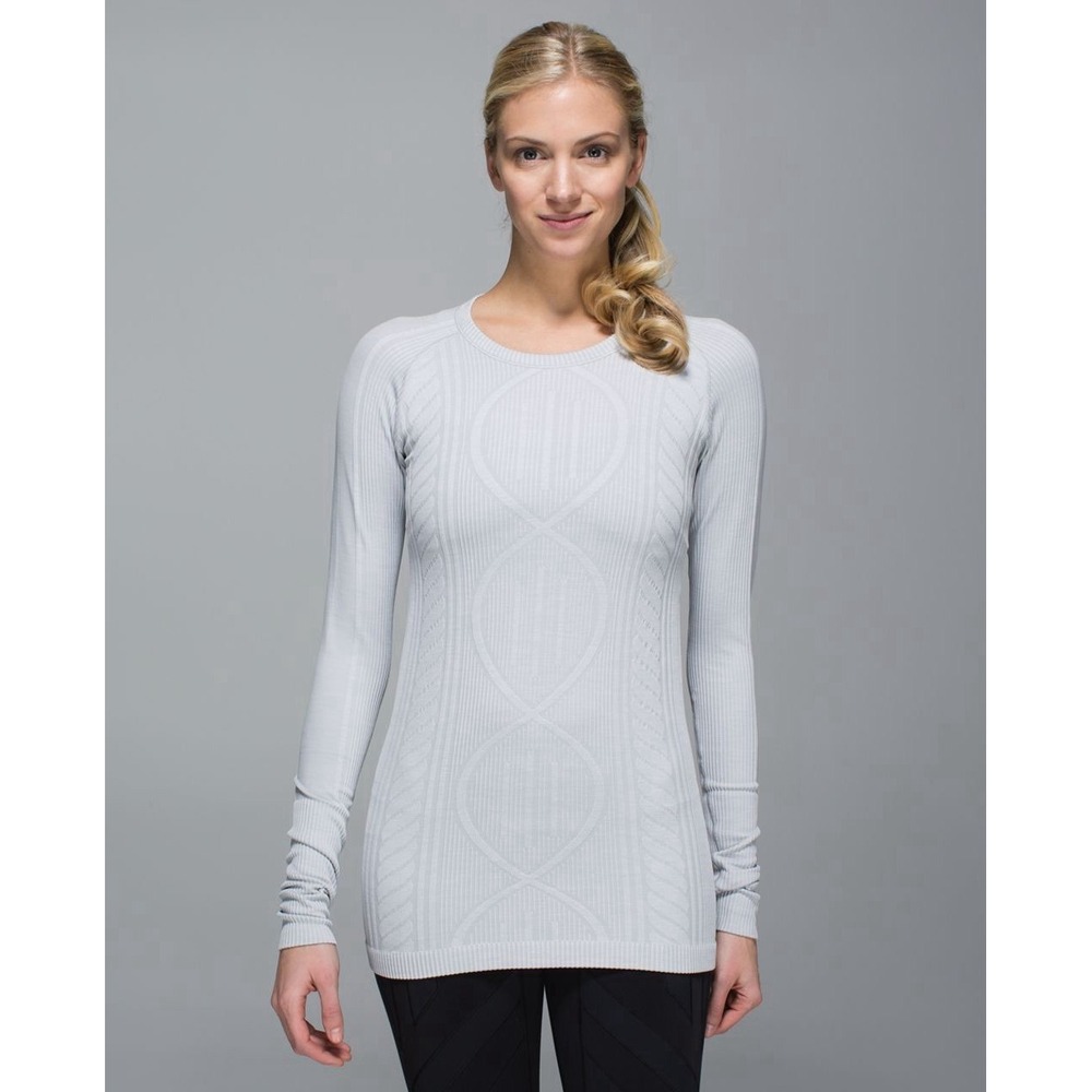 Lululemon Rest Less Pullover Heathered Silver Spoon Size 8 Women's Activewear